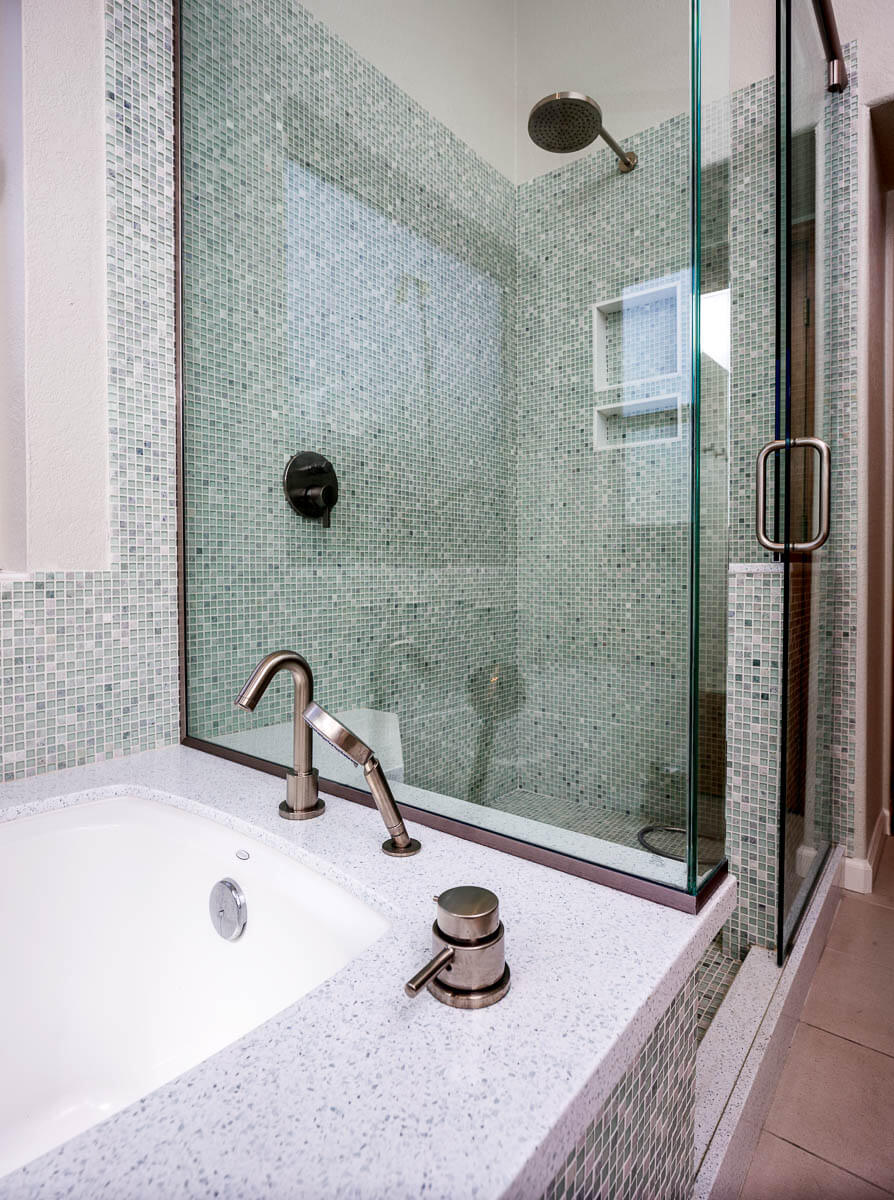 Ray 101 Shower and Bath Connection, LLC